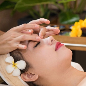 CHỊ NGUYỄN HUỲNH HÂN